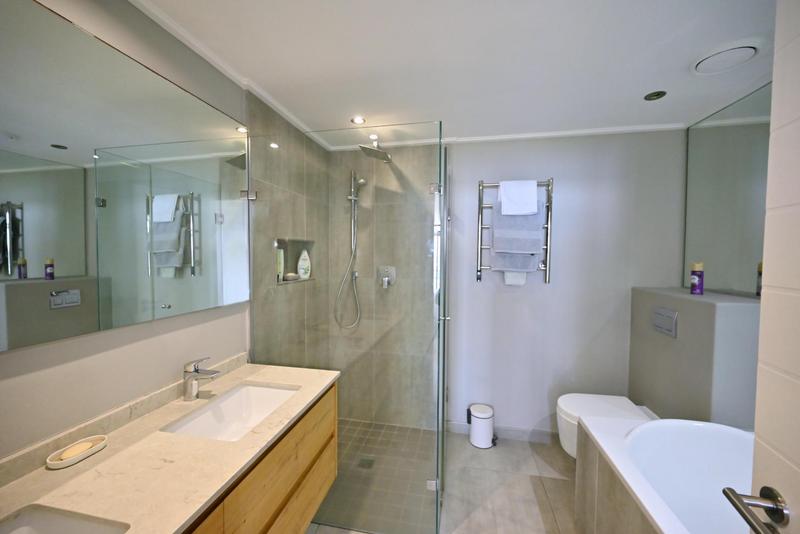 3 Bedroom Property for Sale in Dolphin Beach Western Cape